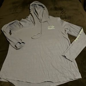 Vineyard Vines Long-Sleeve Slub Whale Hoodie Pullover | Size medium